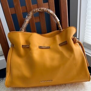 NEW With Tags Badgley Mischka Yellow Tote With Snake Skin Print Detail